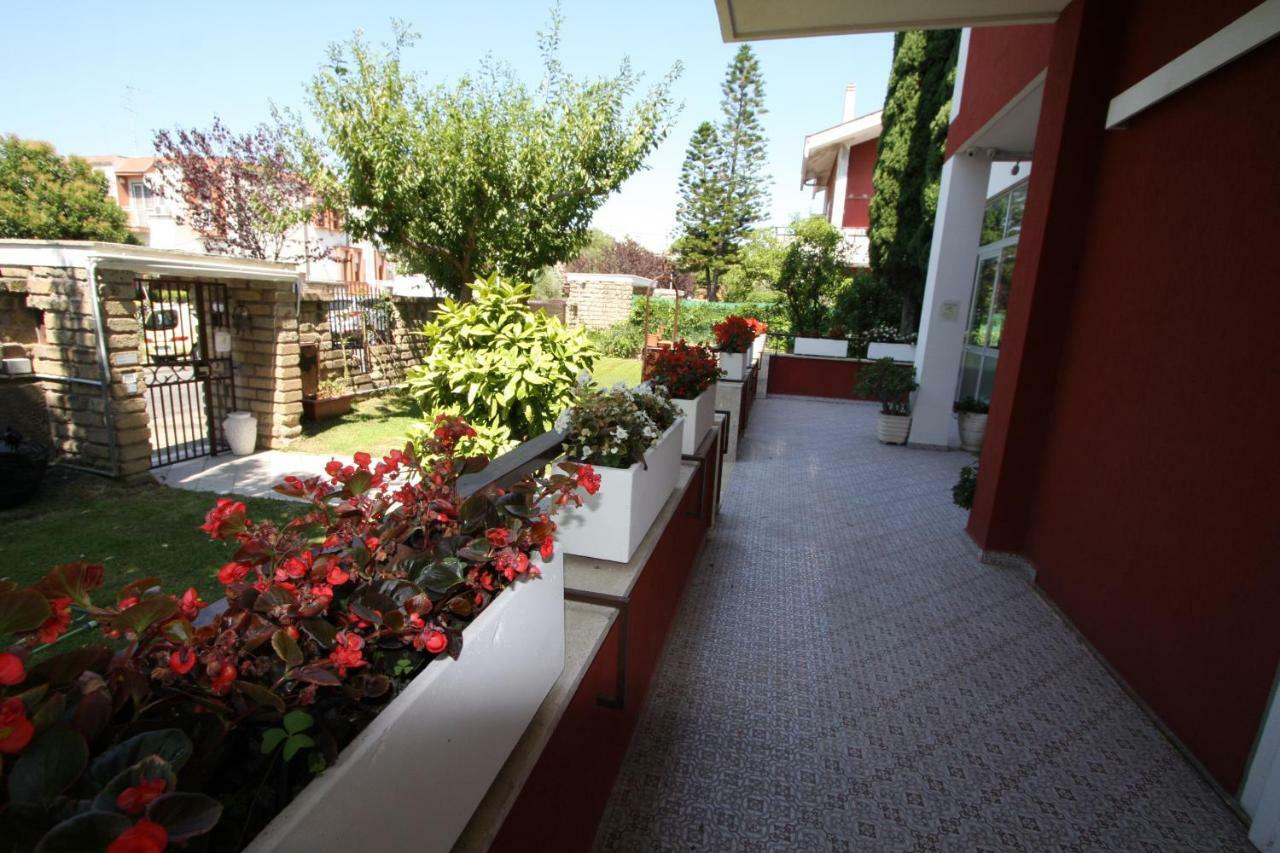 Villa Della Tartaruga Casal Palocco Exterior photo