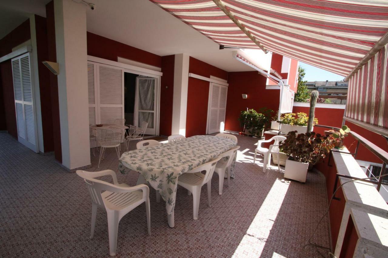 Villa Della Tartaruga Casal Palocco Exterior photo